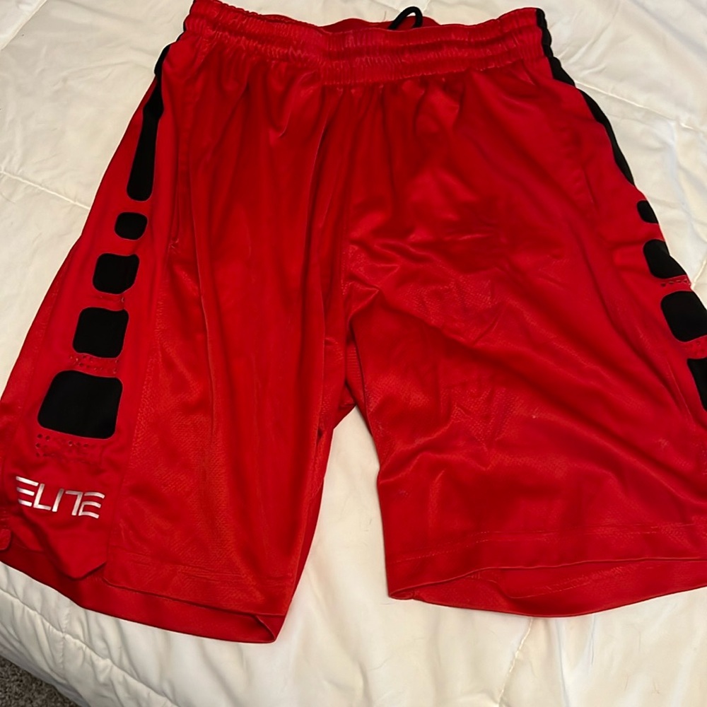 Men’s Nike Elite
